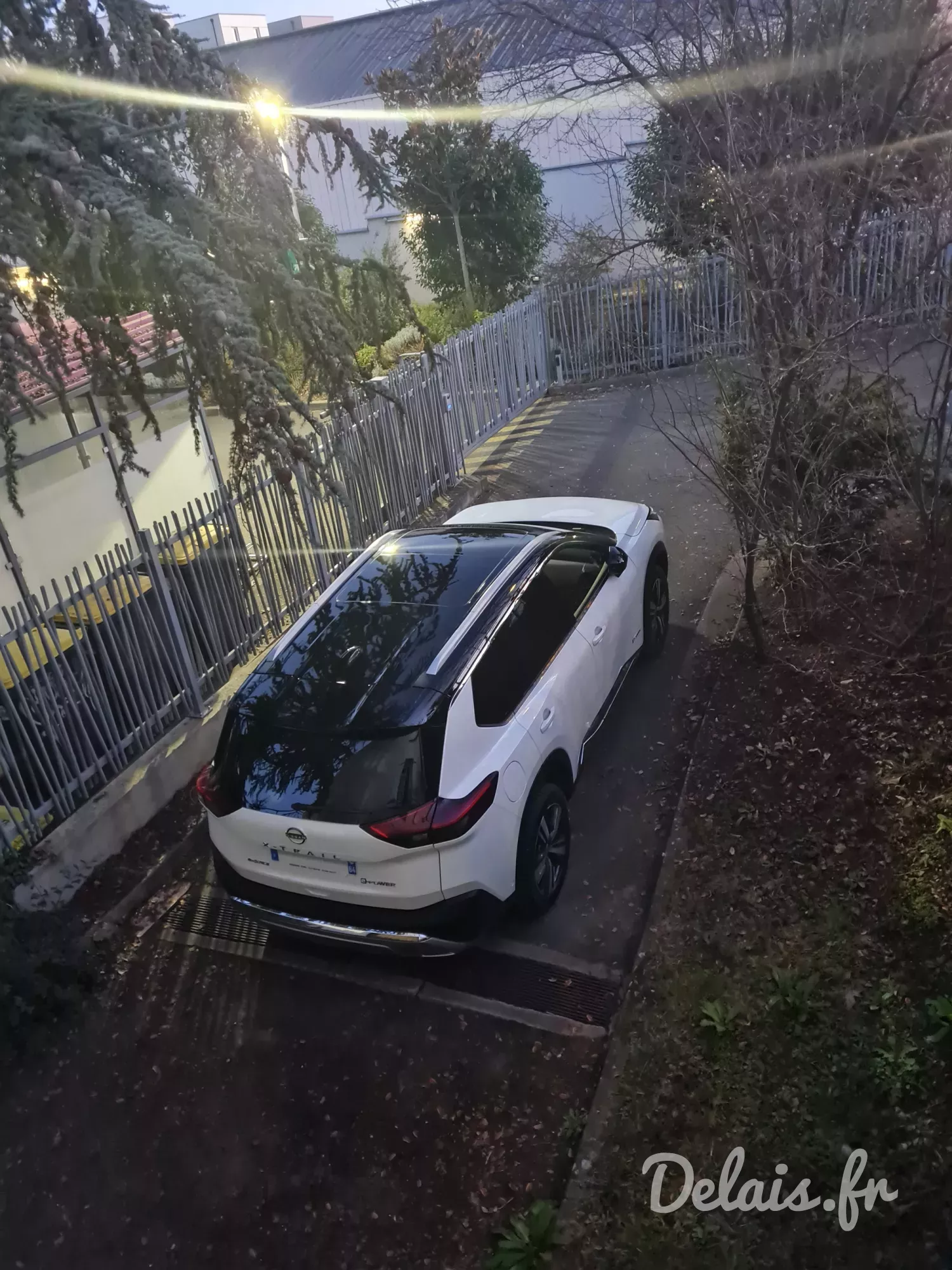 Nissan X-Trail Blanc Lunaire Tekna+