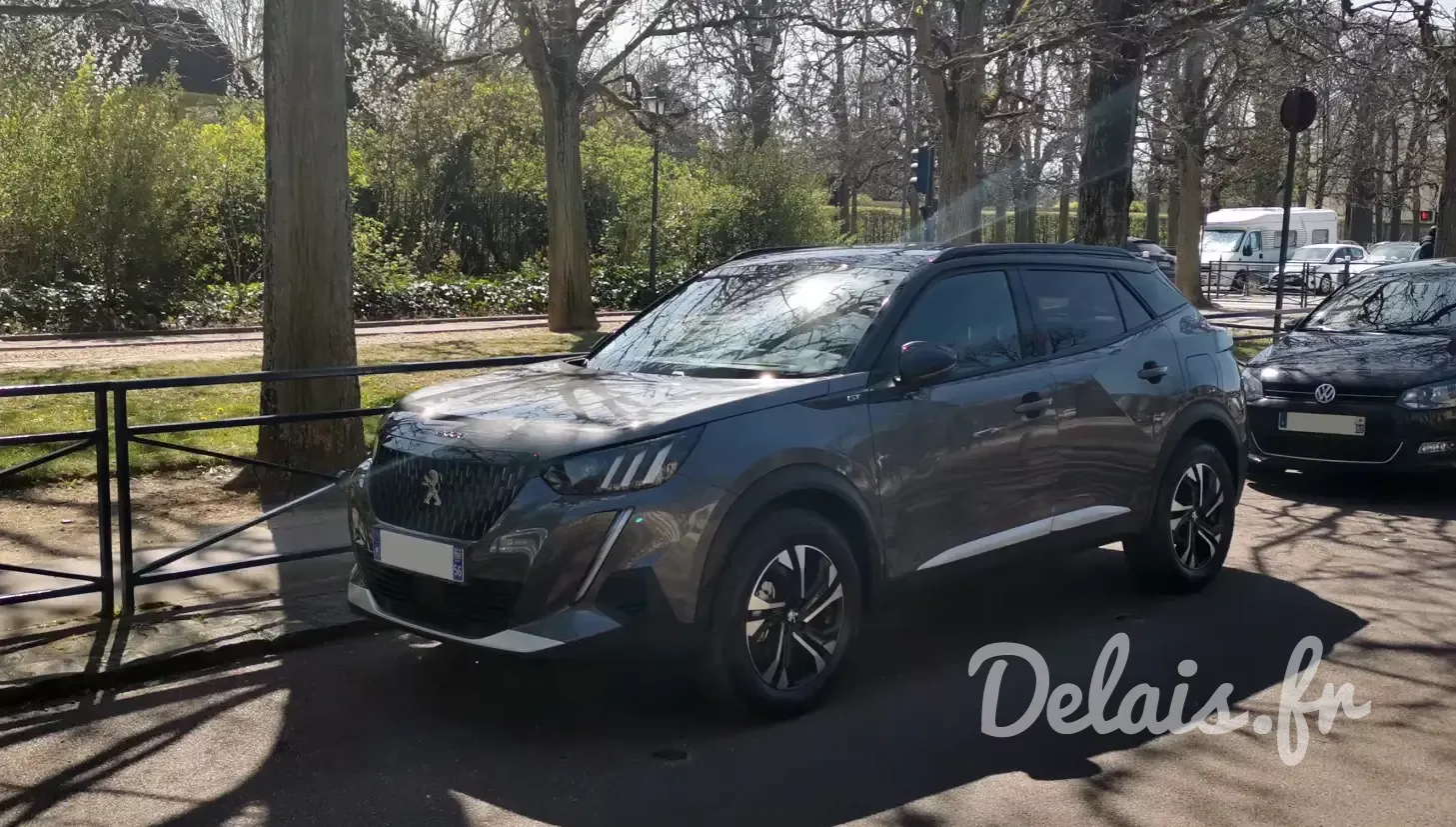 Peugeot 2008 Gris Platinium GT-Line