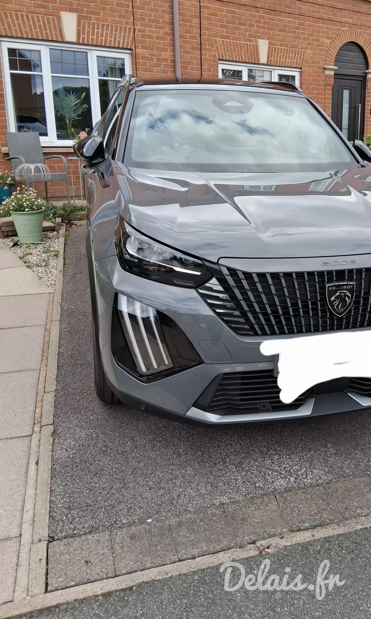 Peugeot 2008 Gris Selenium GT