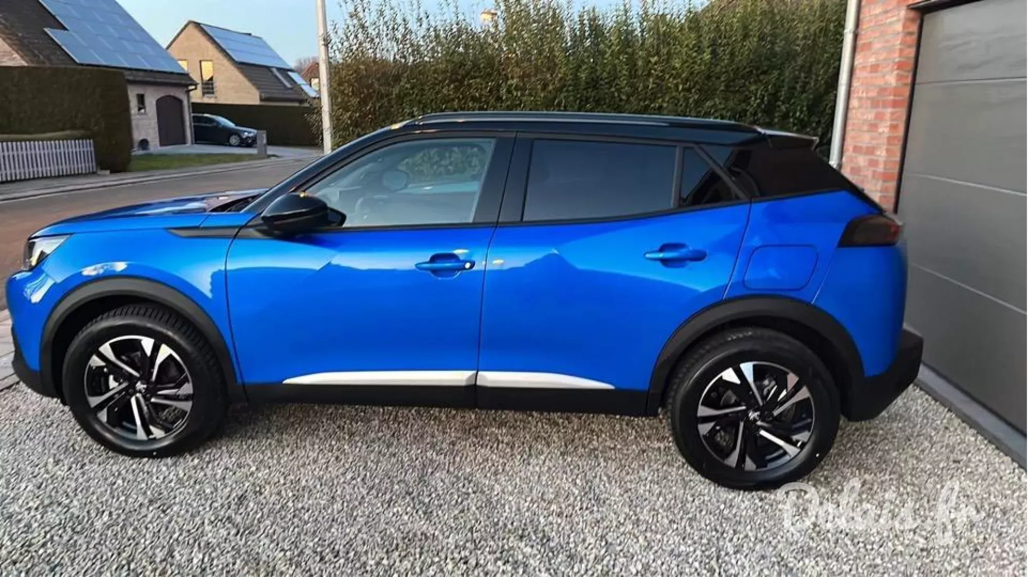 Peugeot 2008 Bleu Vertigo Allure