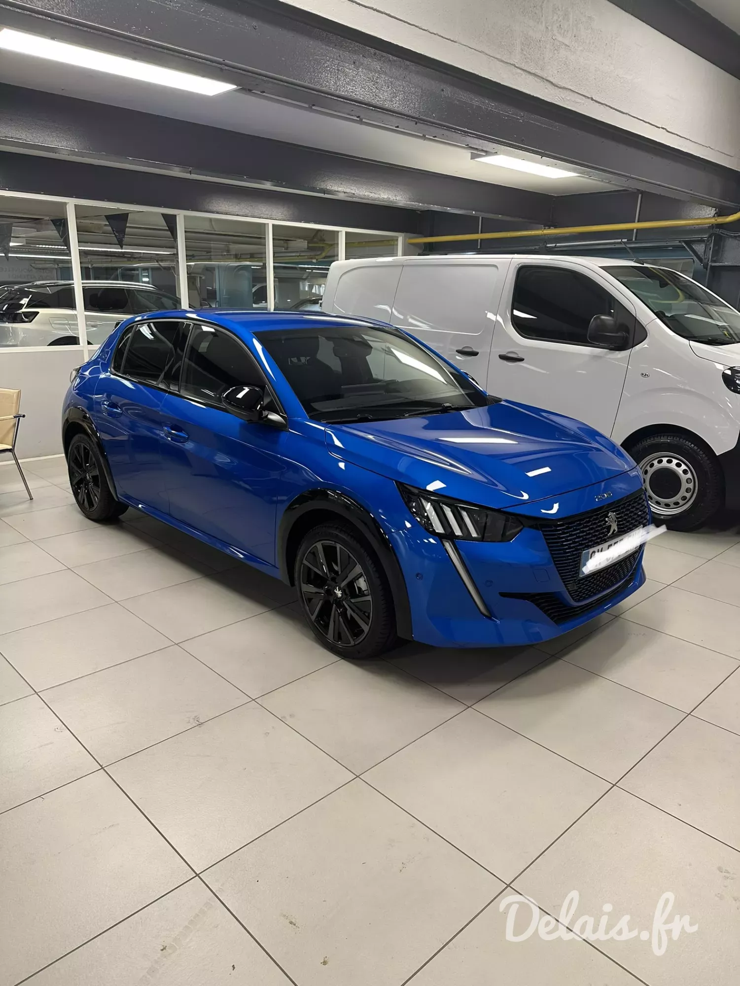 Peugeot 208 Bleu Vertigo GT