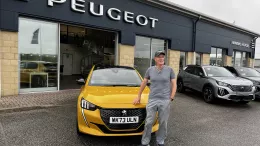 Peugeot 208 Jaune Faro GT de Nickies