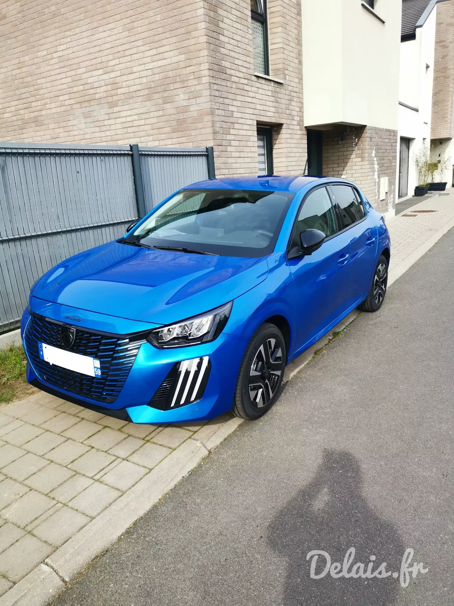 Peugeot 208 Bleu Vertigo Style