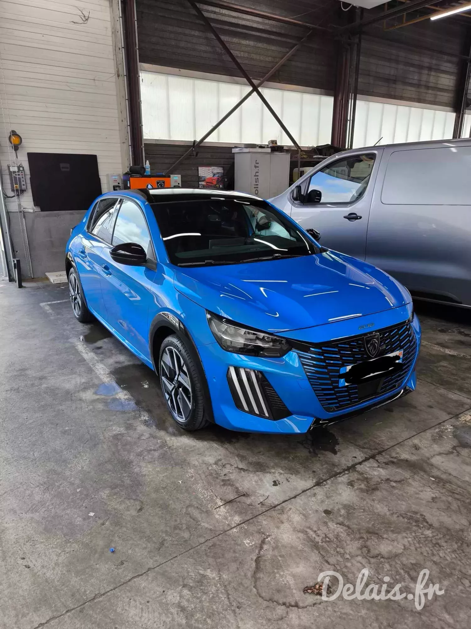 Peugeot 208 Bleu Vertigo GT