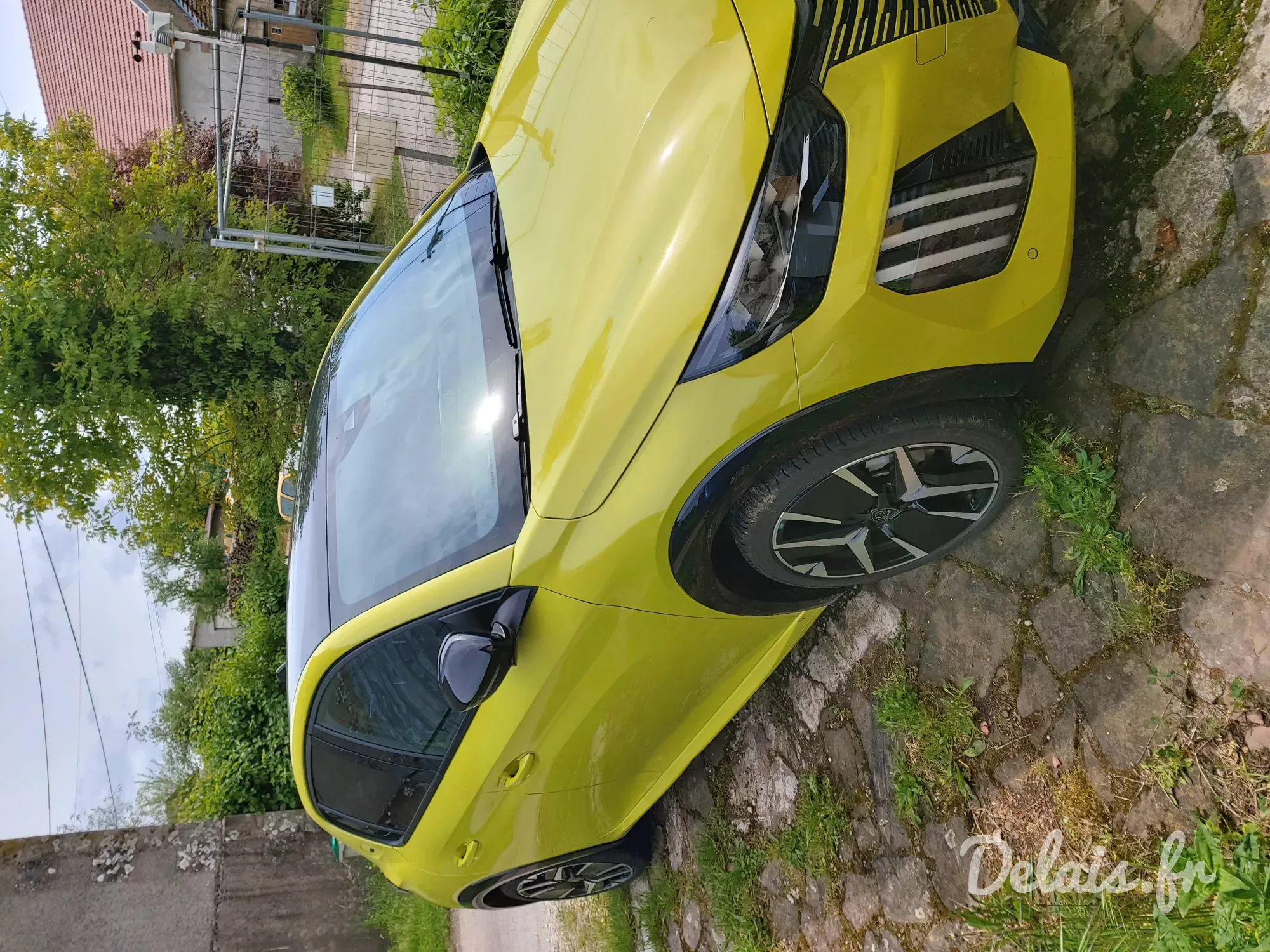 Peugeot 208 Jaune Agueda GT