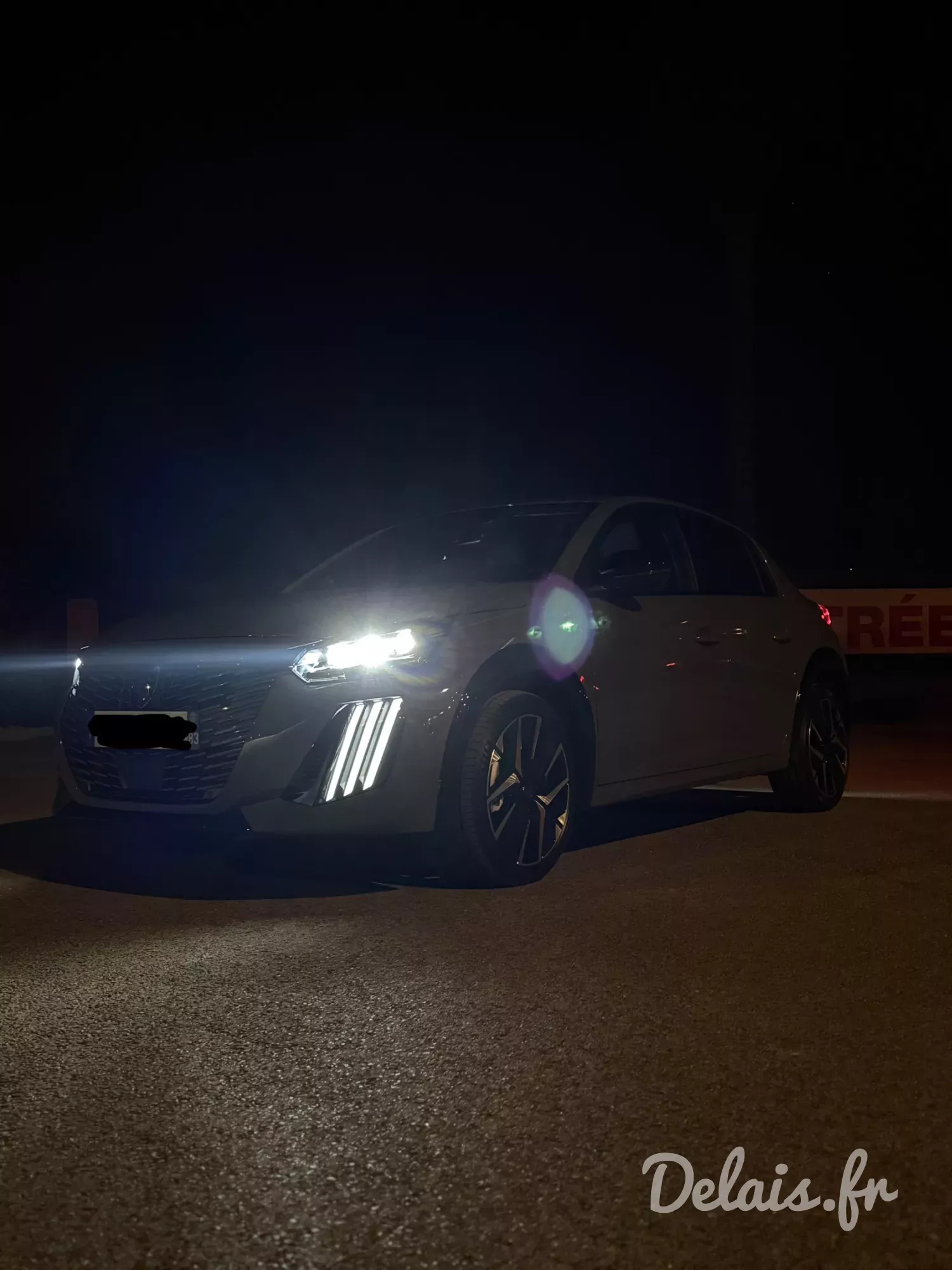 Peugeot 208 Gris Selenium GT