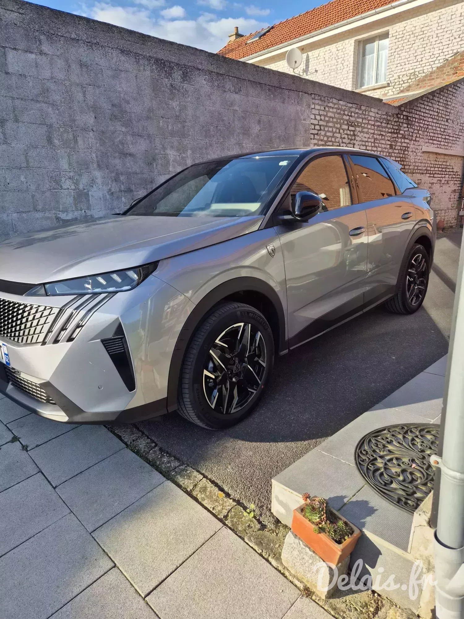 Peugeot 3008 Gris Artense GT