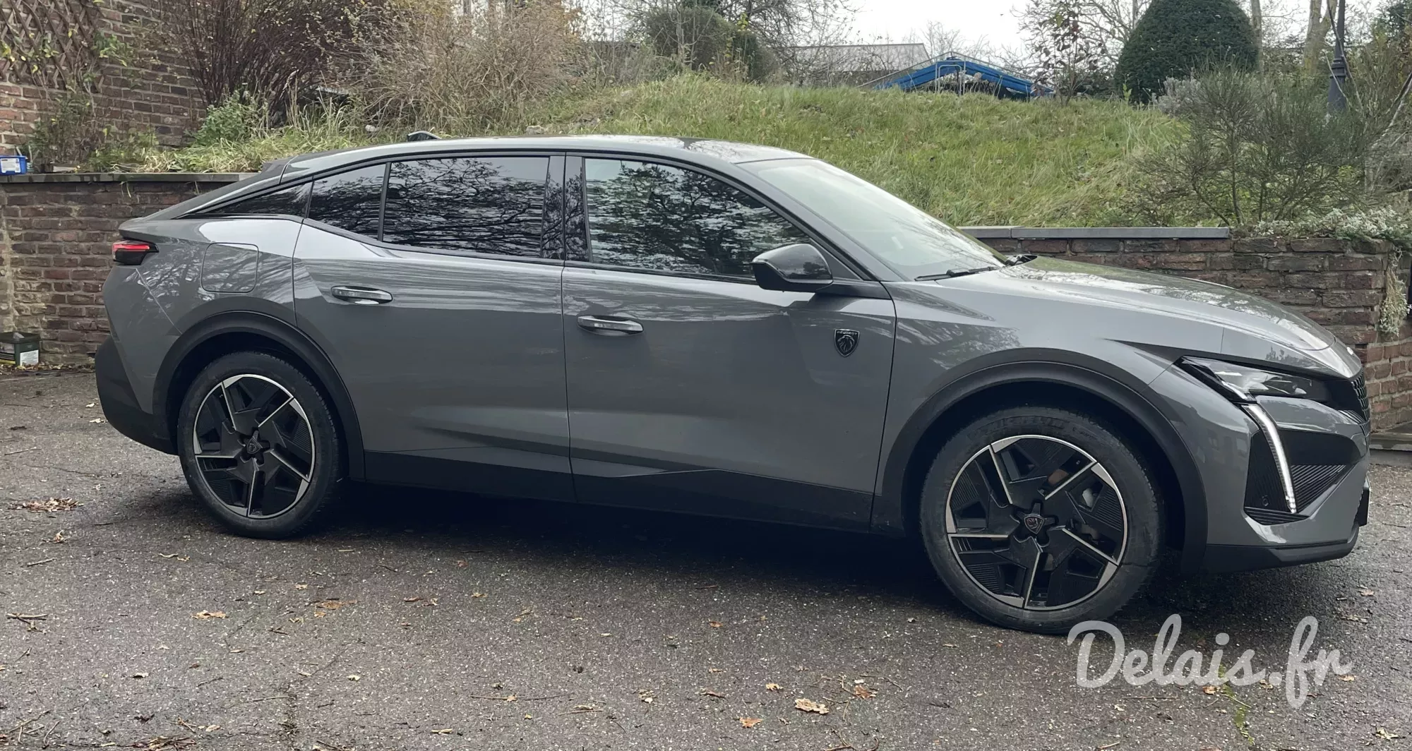 Peugeot 408 Gris Selenium GT