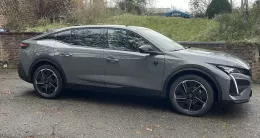 Peugeot 408 Gris Selenium GT de Max