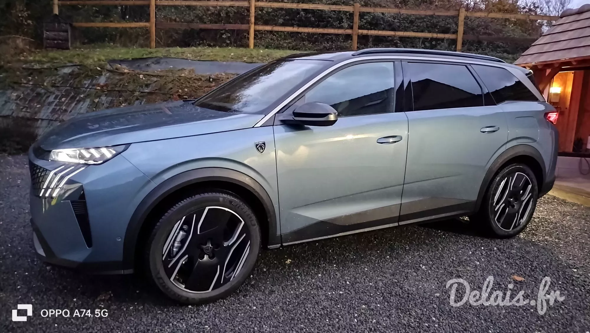 Peugeot 5008 Bleu Ingaro GT