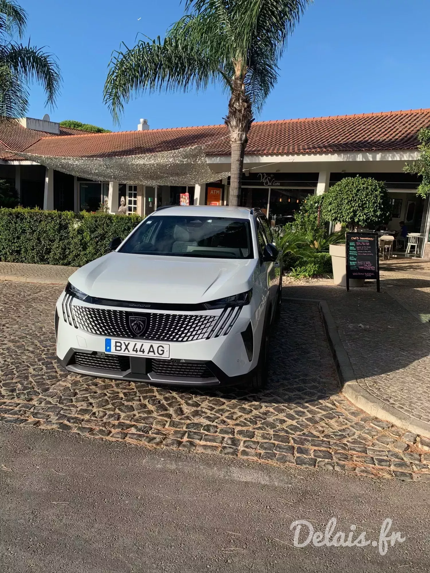 Peugeot 5008 Blanc Okenite Allure