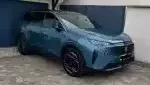 Peugeot 5008 Bleu Ingaro GT de Man