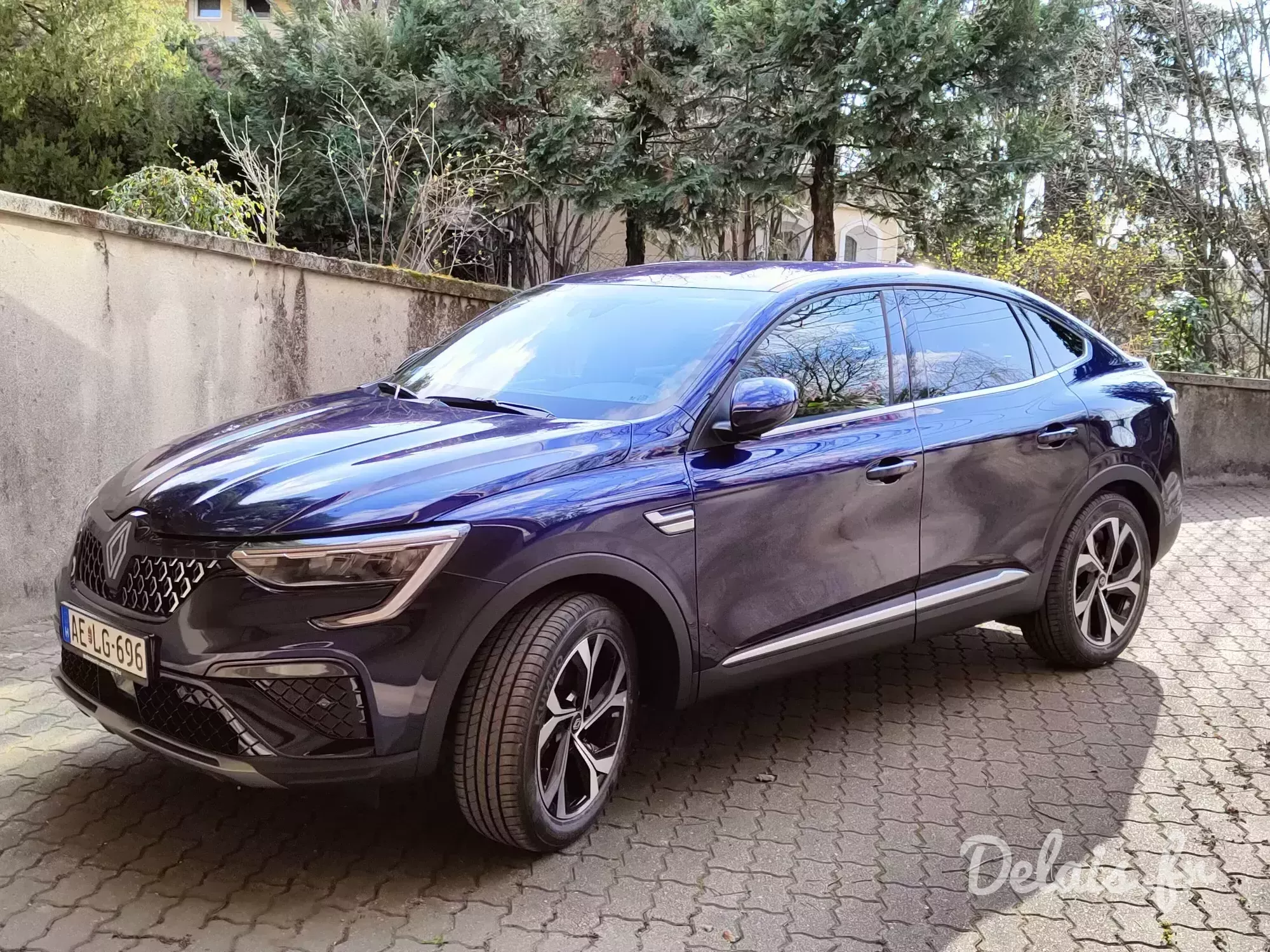 Renault Arkana Bleu Nuit Techno