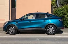 Renault Arkana Bleu Zanzibar Evolution de Lorenzo