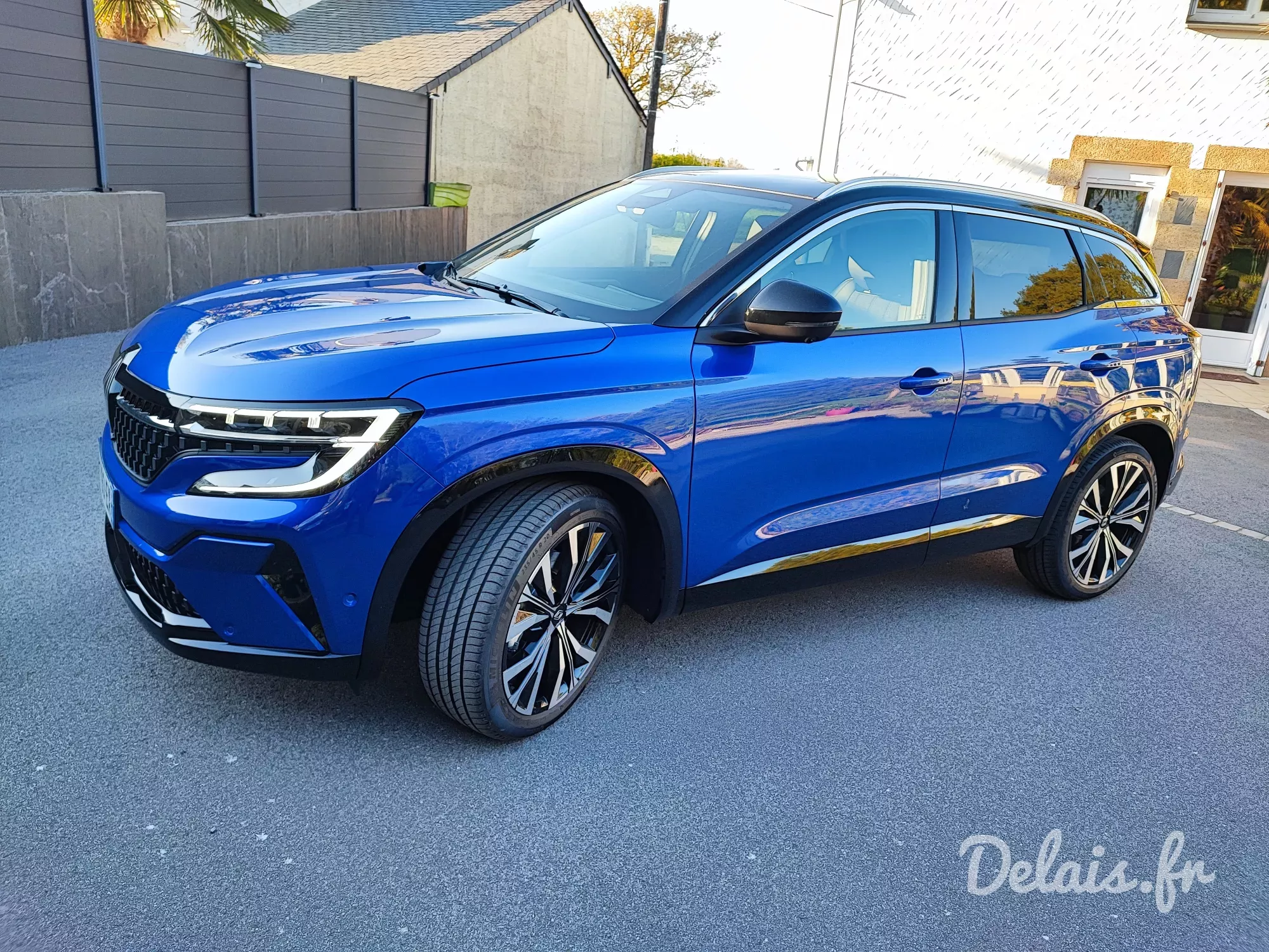 Renault Austral Bleu Iron Iconic