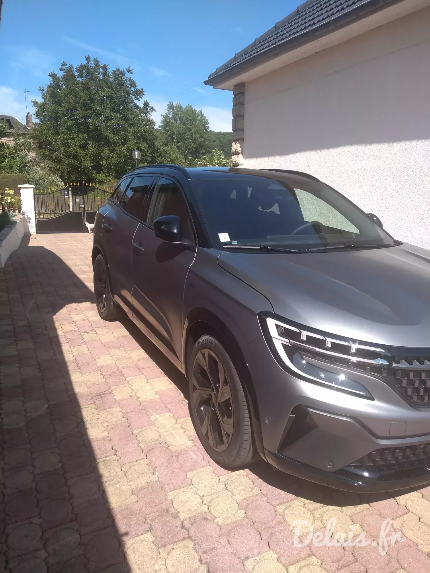 Renault Austral Gris Schiste Satin Iconic Esprit Alpine