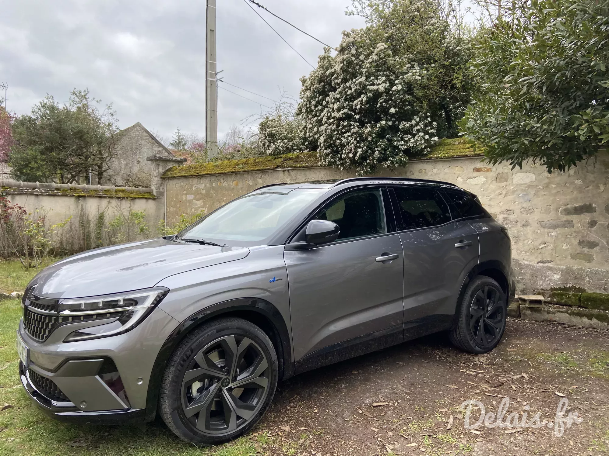 Renault Austral Gris Schiste Iconic Esprit Alpine