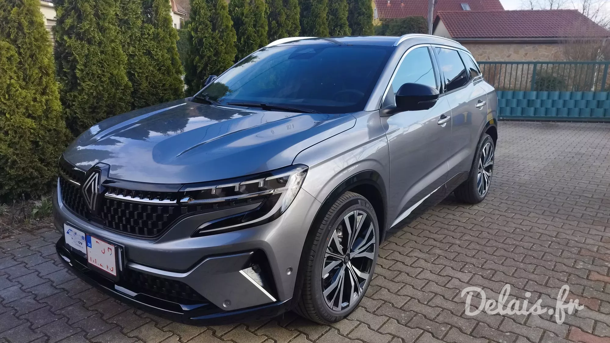 Renault Austral Gris Schiste Iconic