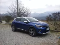 Renault Captur Bleu Iron Techno  Mano