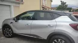 Renault Captur Gris Highland Techno de capture