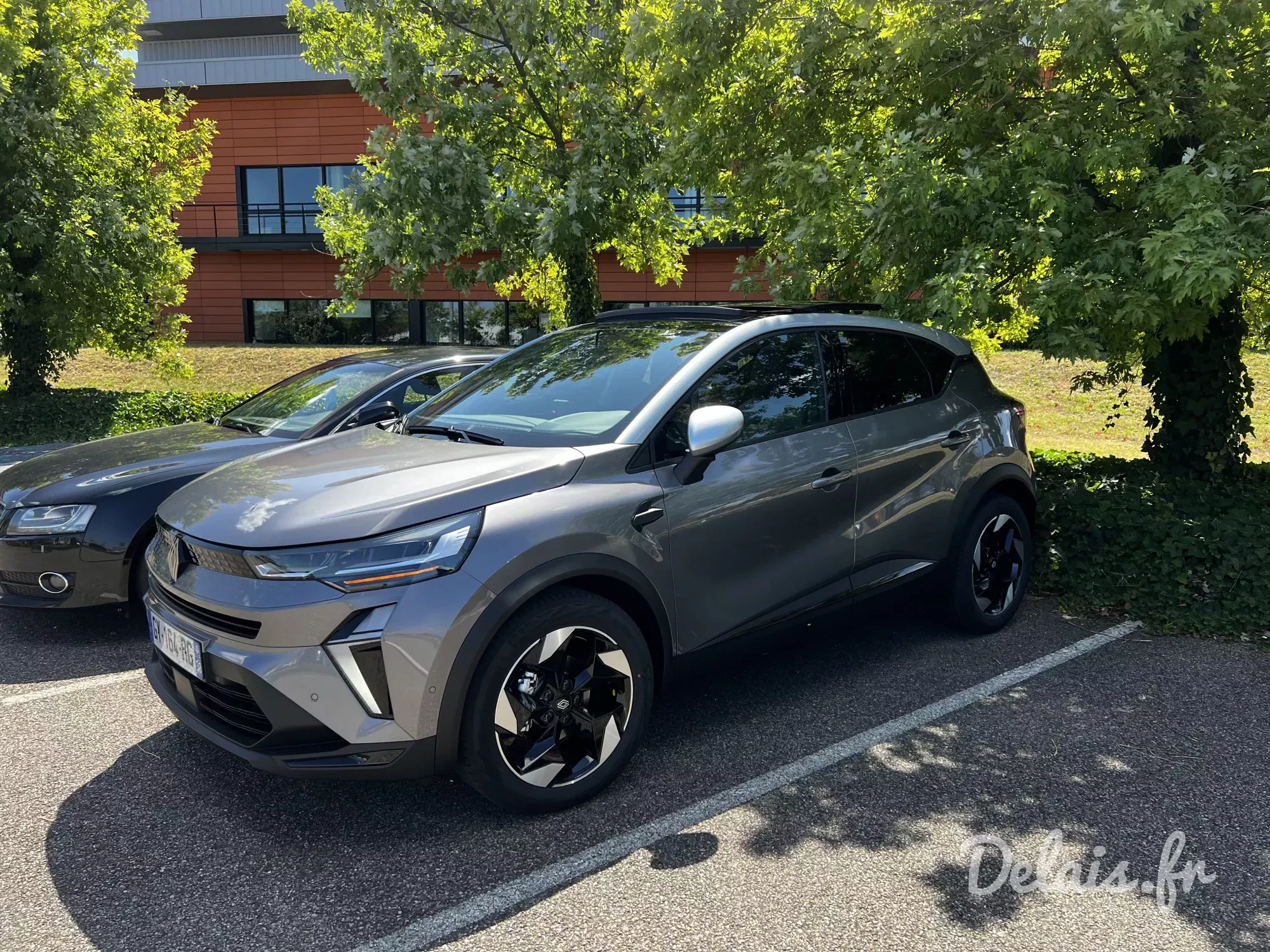 Renault Captur Gris Cassiopée Techno
