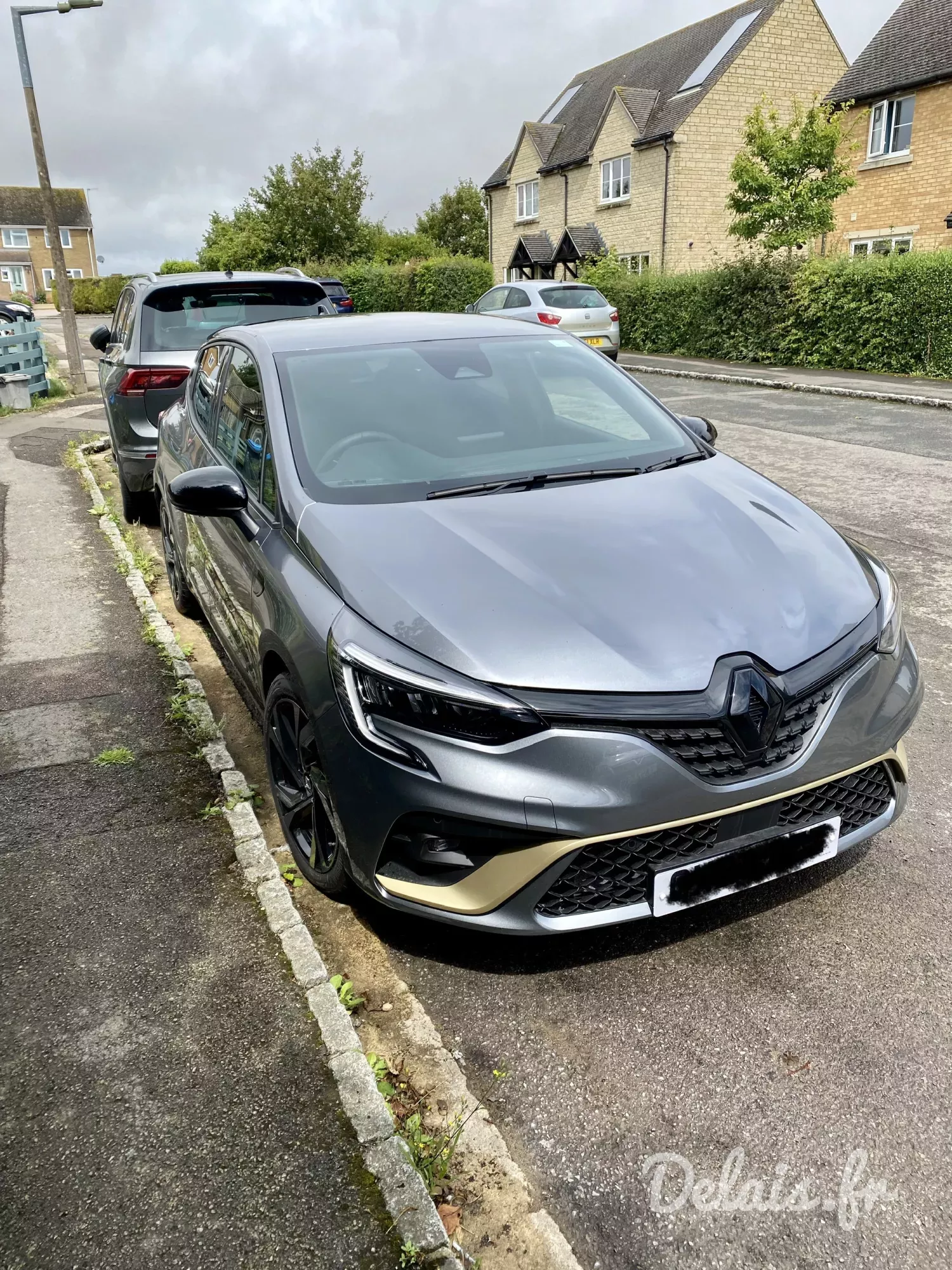 Renault Clio Noir Etoile E-Tech Engineered