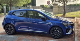 Renault Clio Bleu Iron Esprit Alpine de Tarric