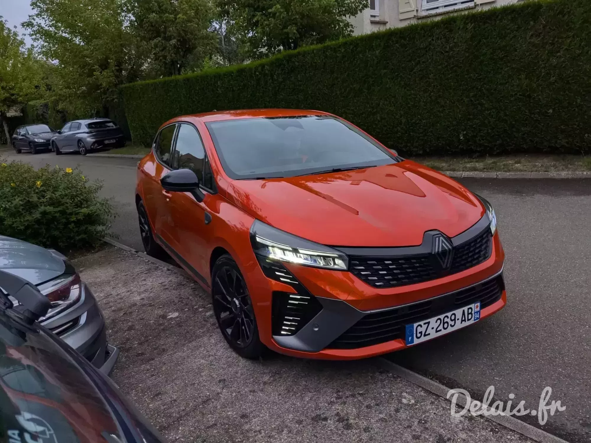 Renault Clio Orange Valencia Esprit Alpine
