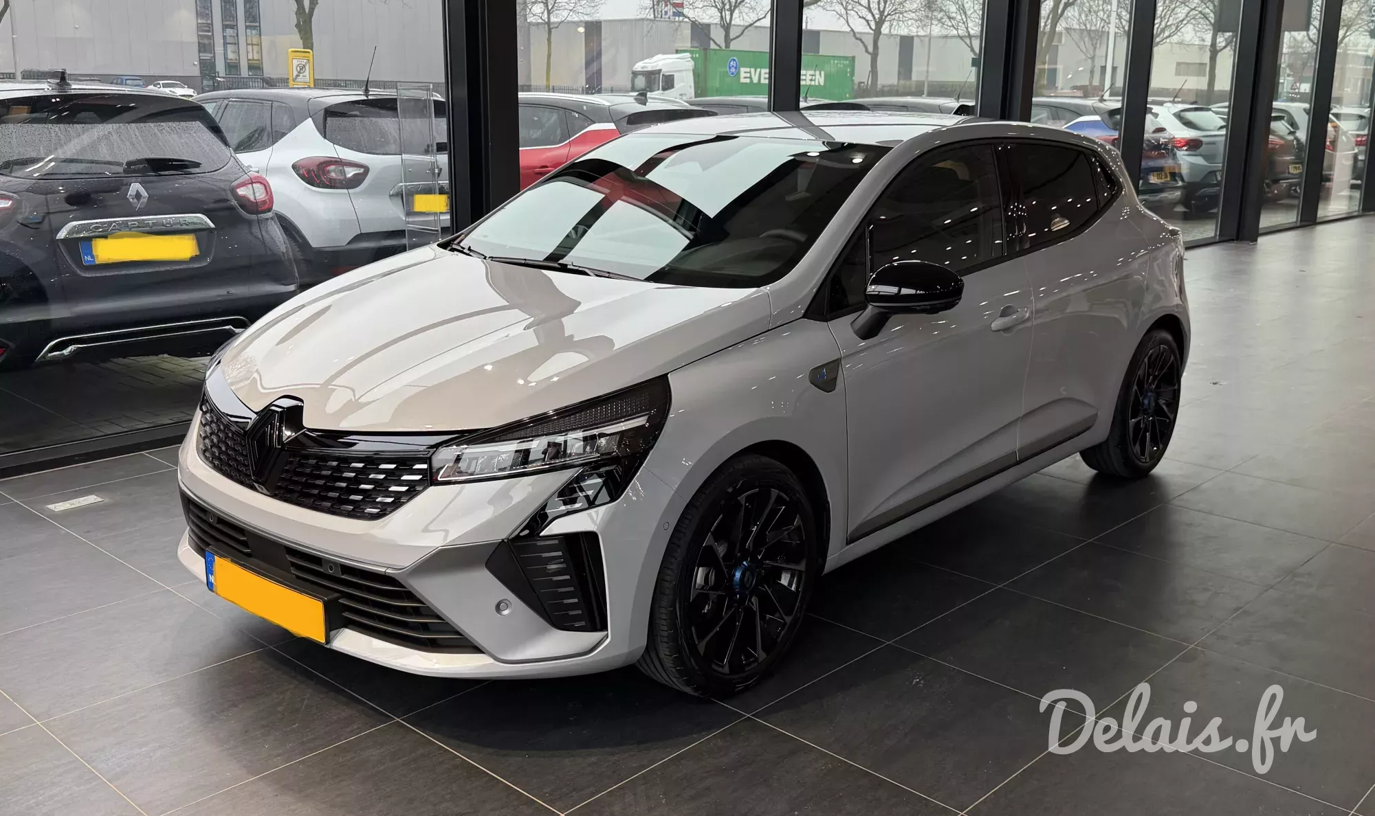 Renault Clio Gris Rafale Esprit Alpine
