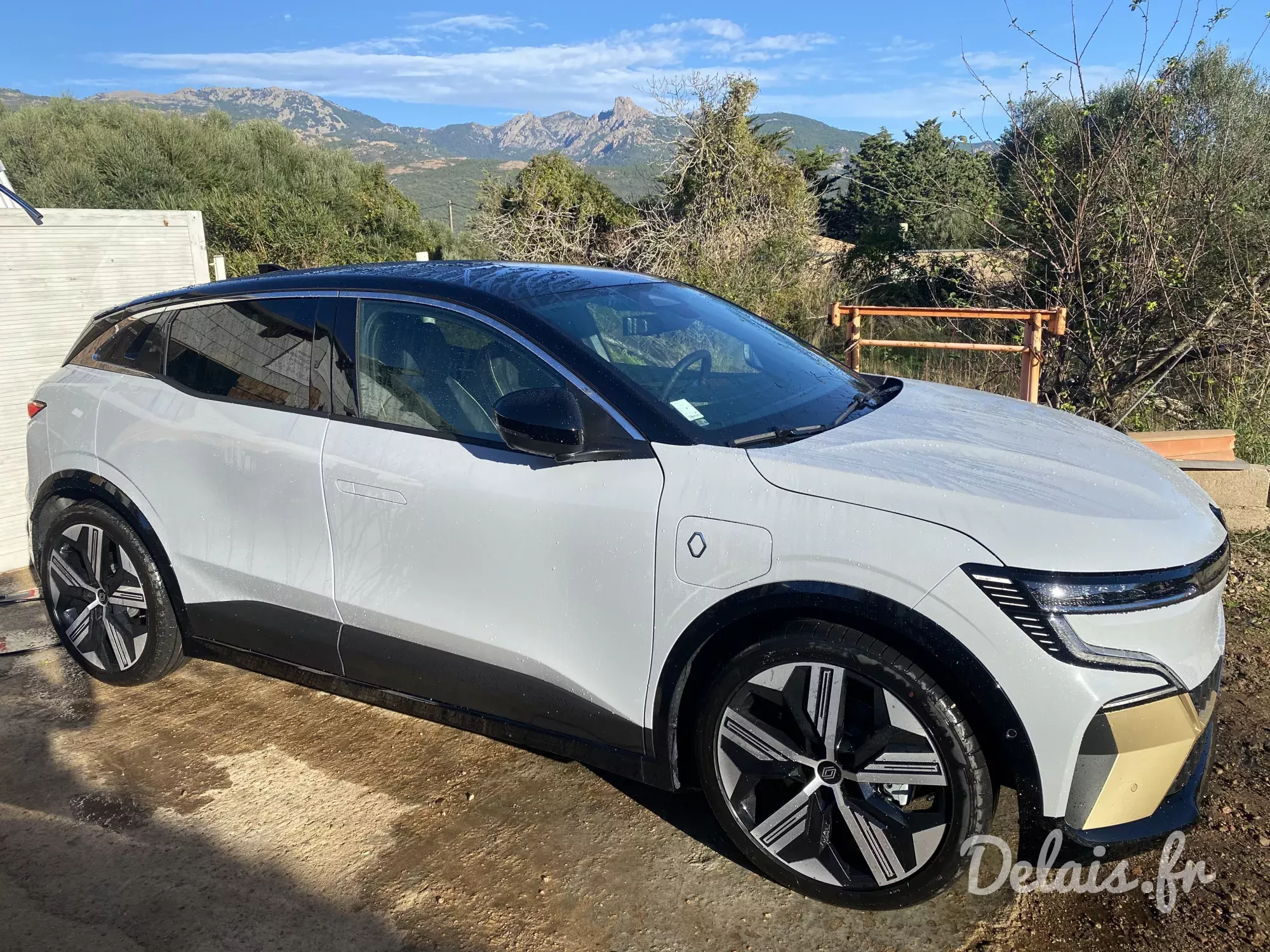 Renault Megane E-Tech Gris Rafale Iconic