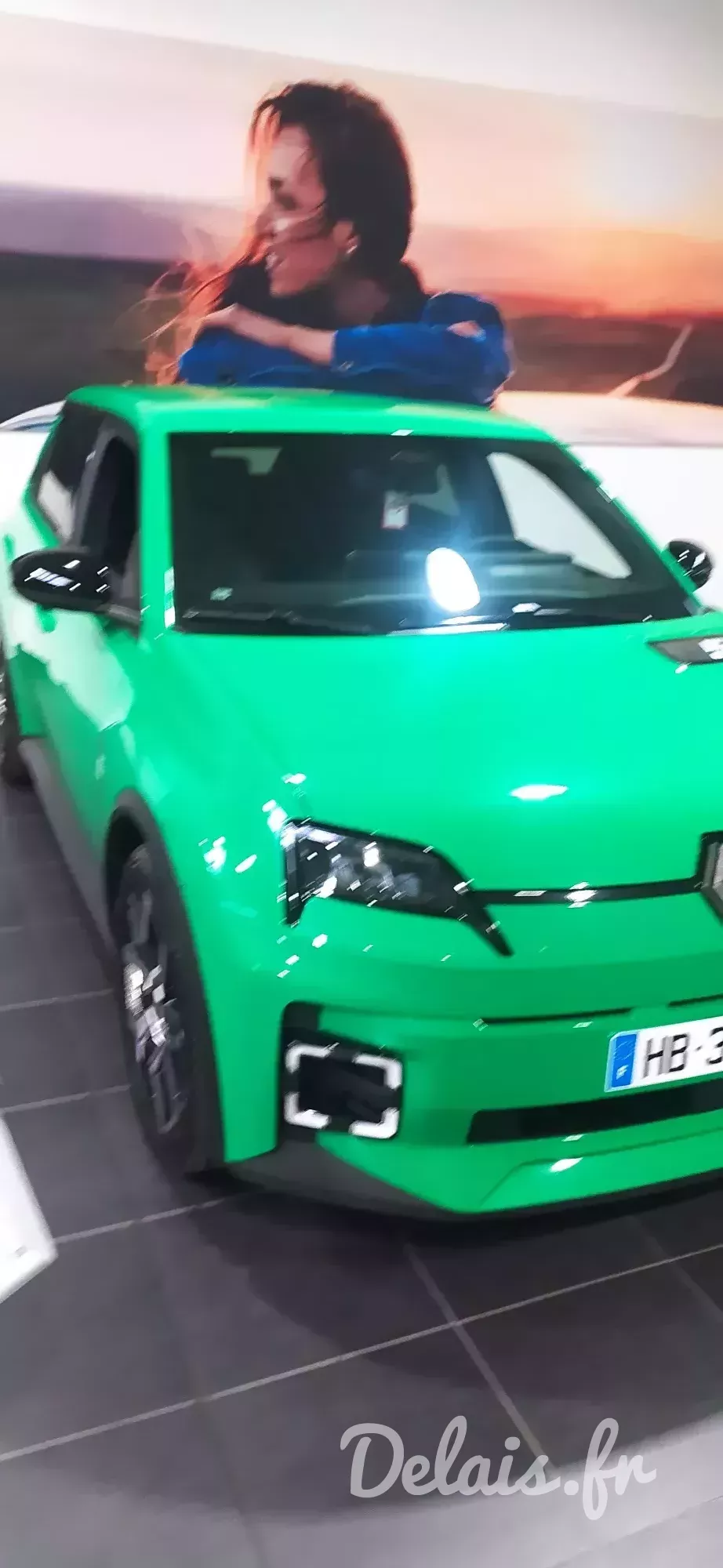 Renault R5 E-Tech Vert Pop Techno