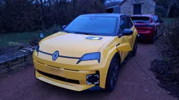 Renault 5 Jaune Pop Iconic Cinq de Nanard