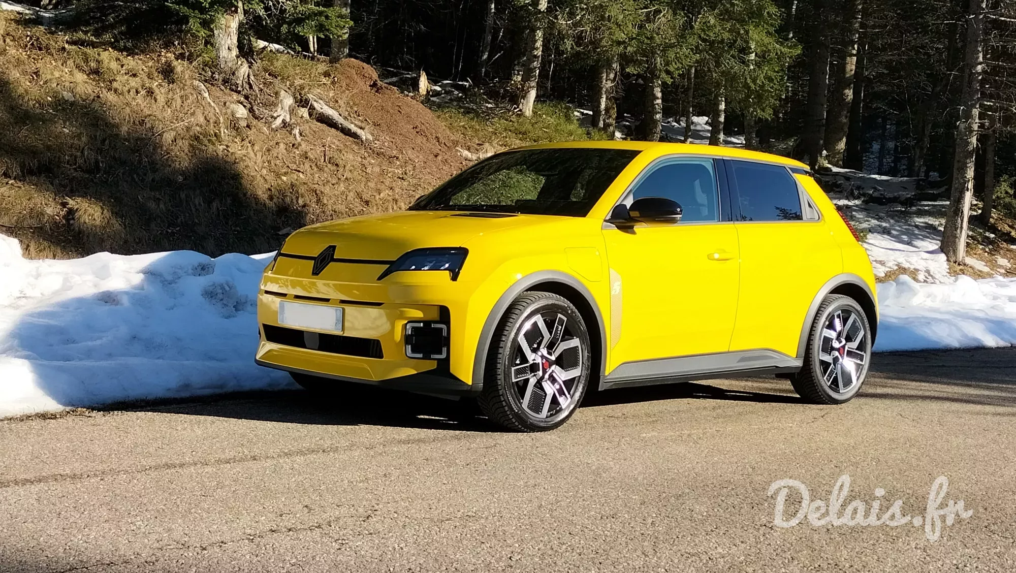 Renault R5 E-Tech Jaune Pop Techno