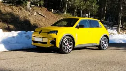 Renault 5 Jaune Pop Techno de hfR5