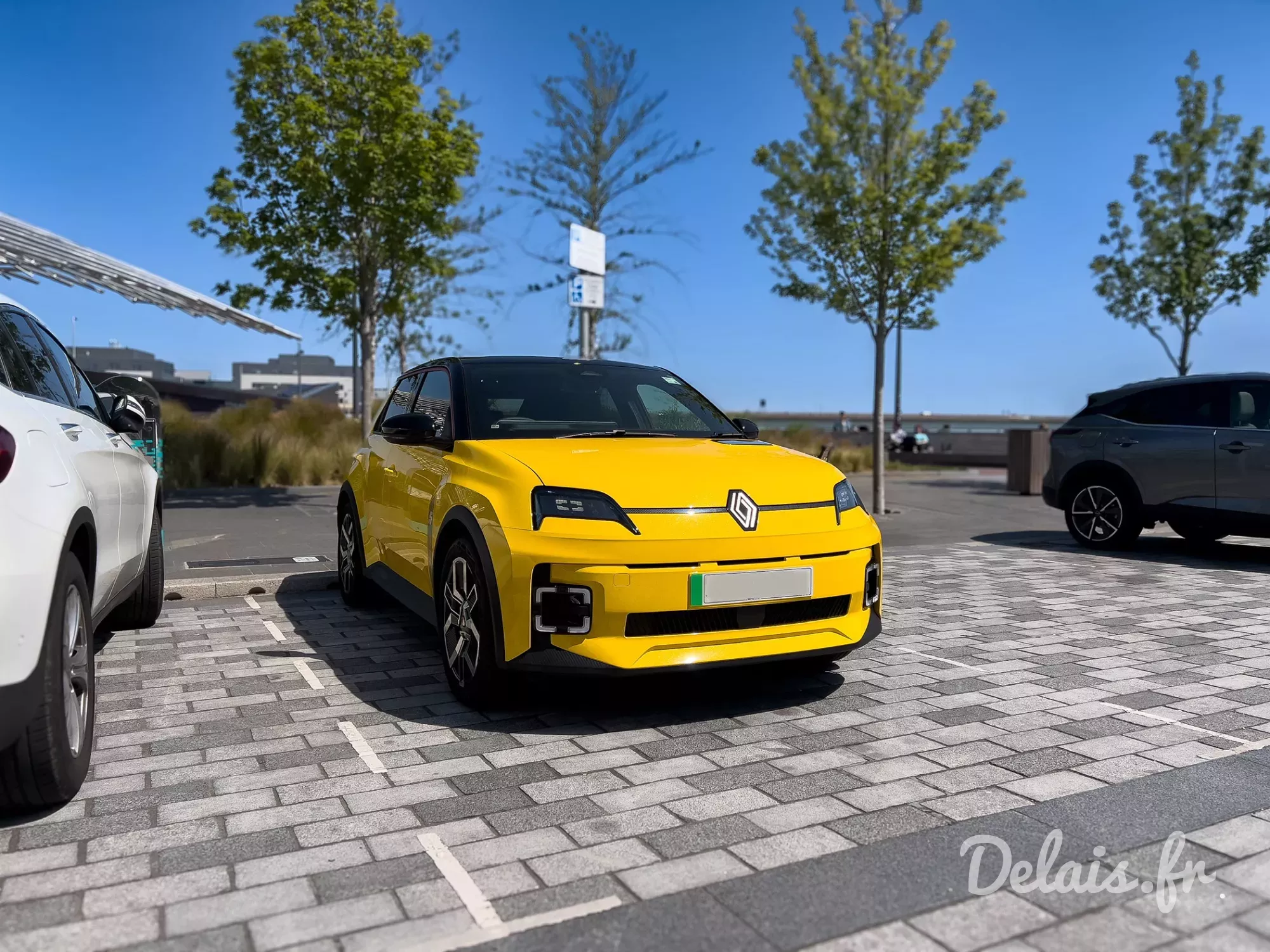 Renault 5 Jaune Pop Techno