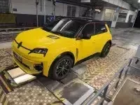 Renault 5 Jaune Pop Iconic Cinq de Stephdu68