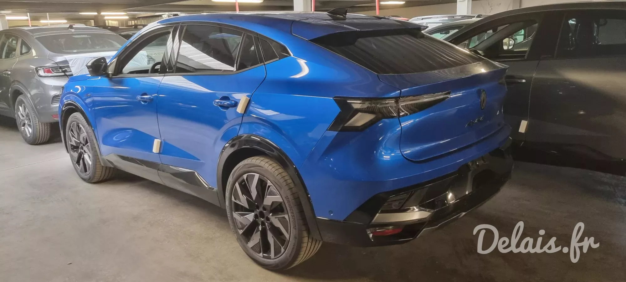 Renault Rafale Blanc Nacré Satin Techno