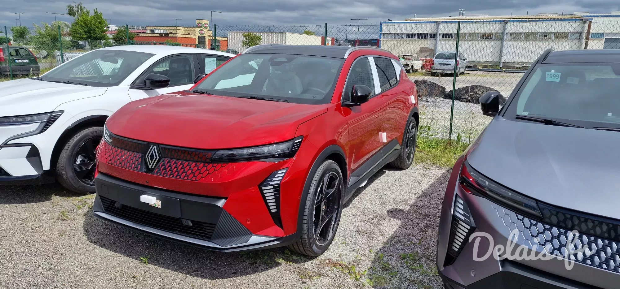 Renault Scenic E-Tech Rouge Flamme Iconic