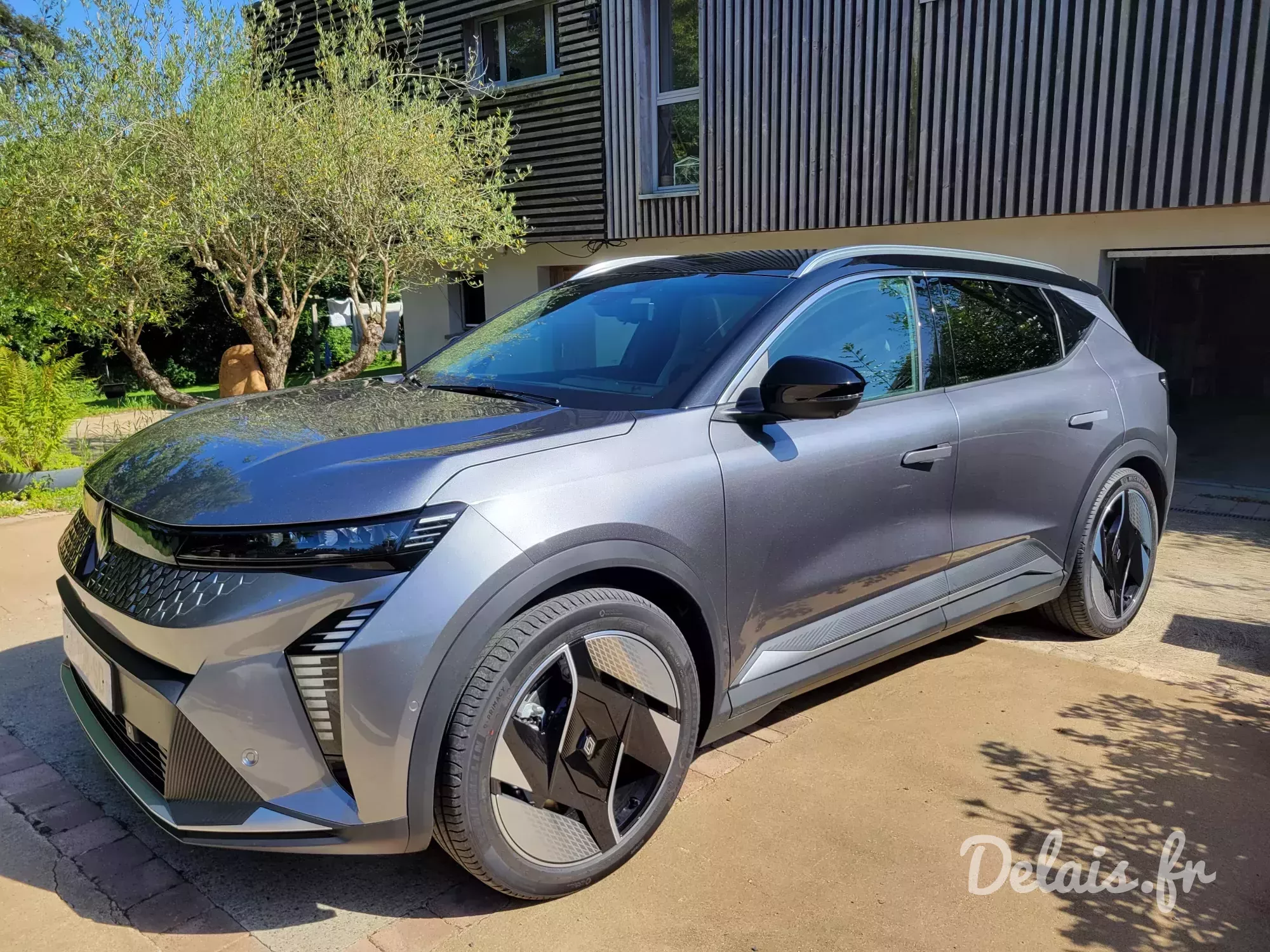 Renault Scenic E-Tech Gris Schiste Iconic