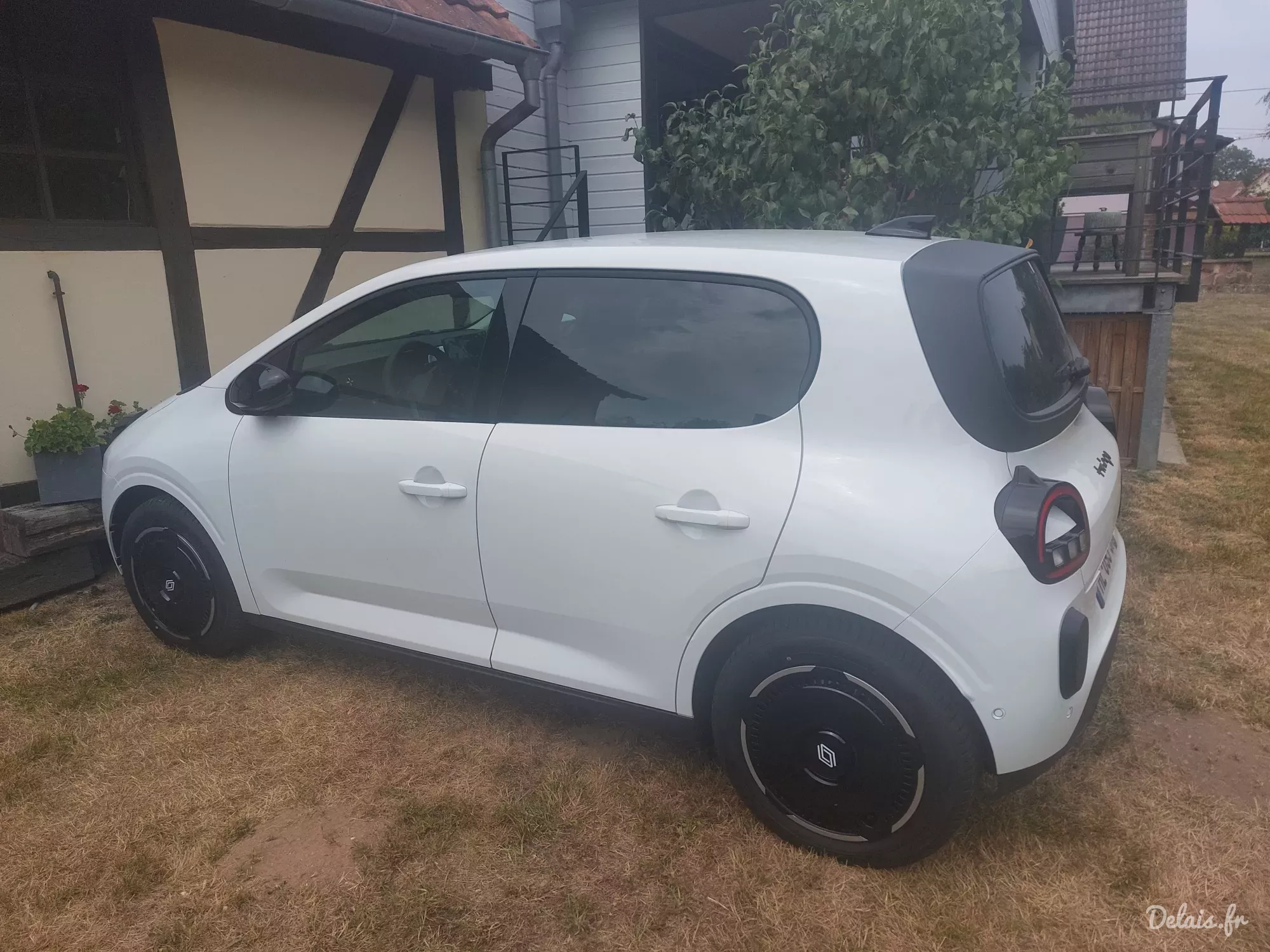 Renault Twingo Blanc Glacier Techno