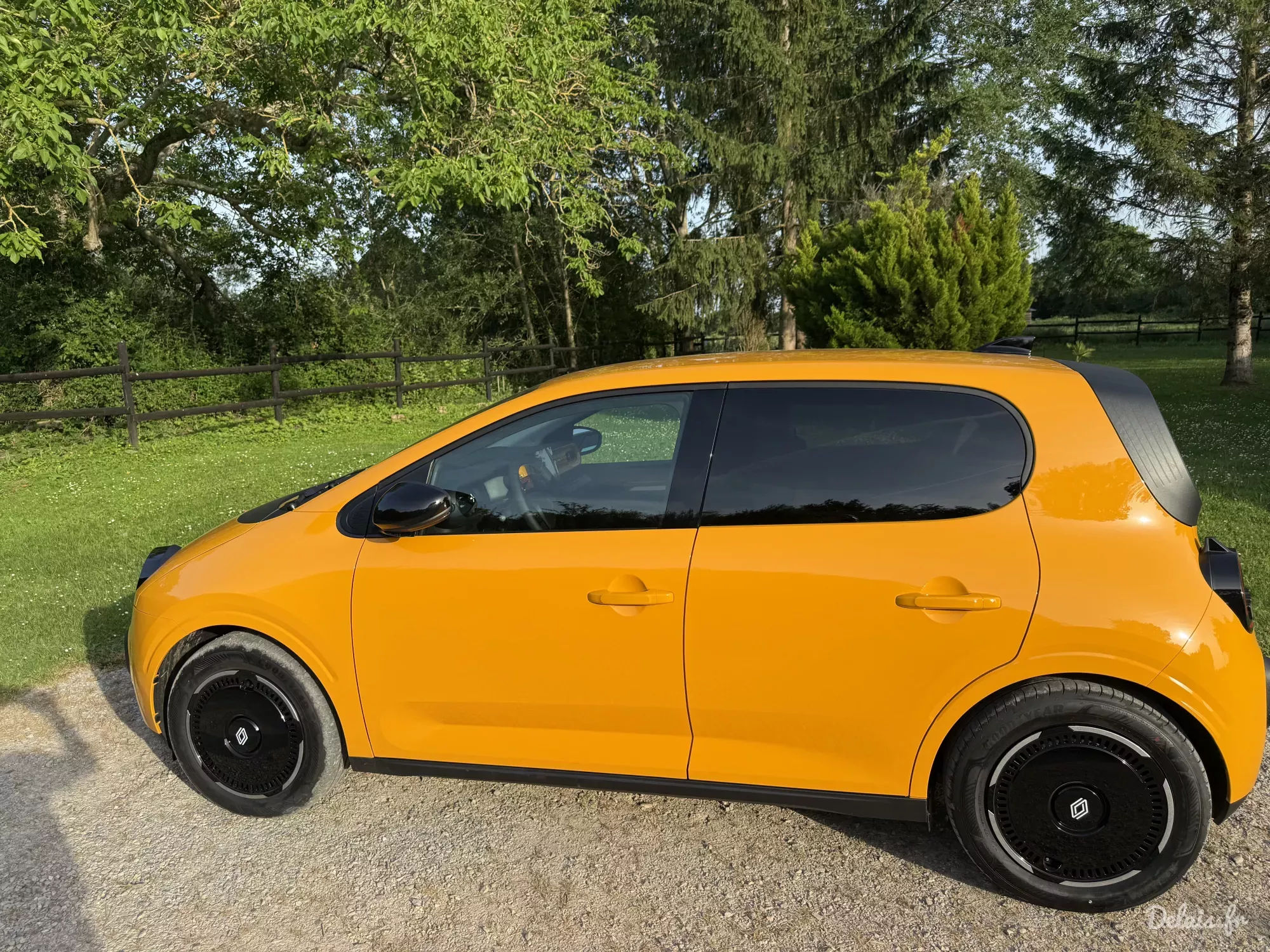 Renault Twingo Jaune Mango Techno