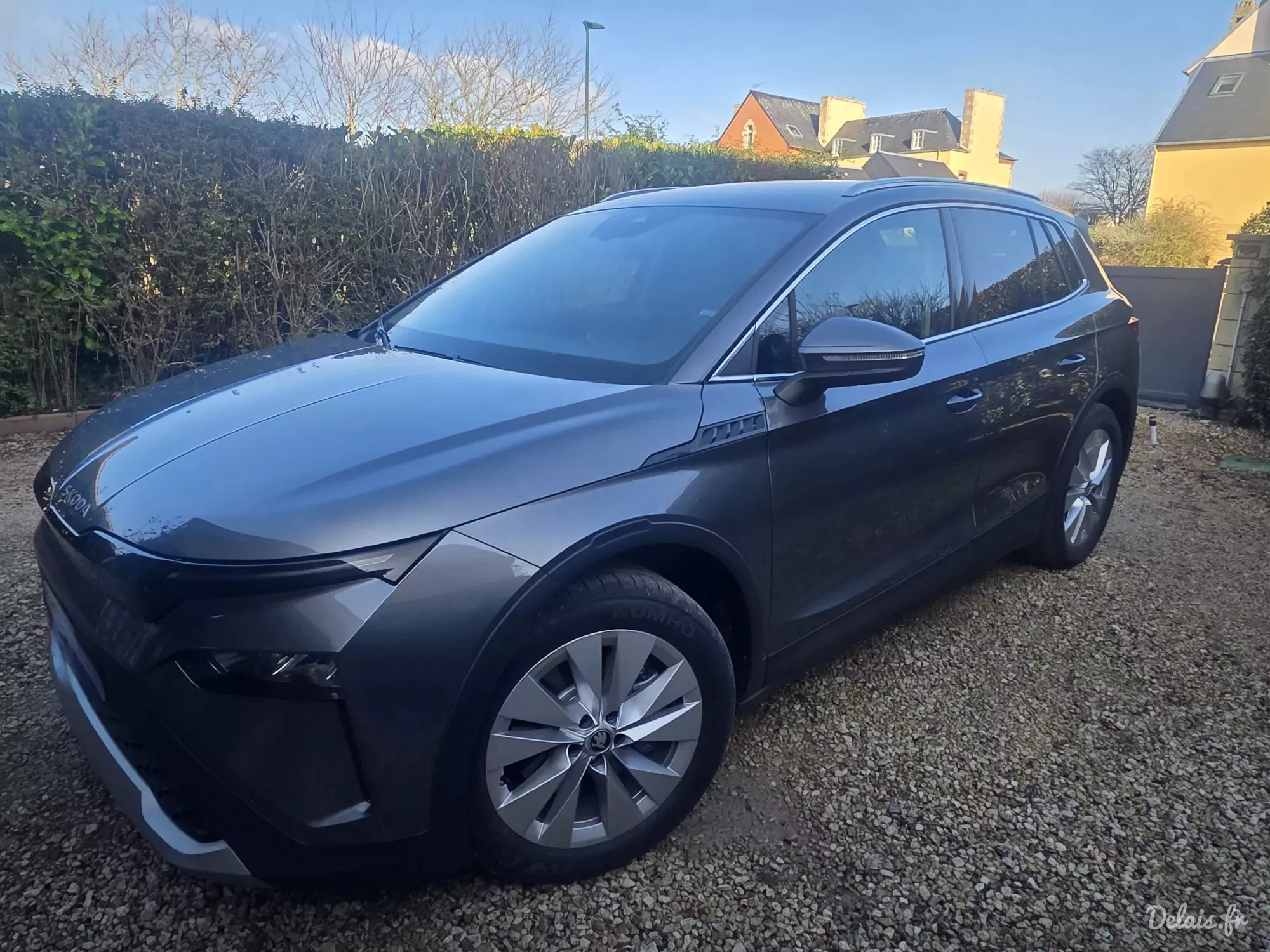 Škoda Elroq Gris Graphite Clever