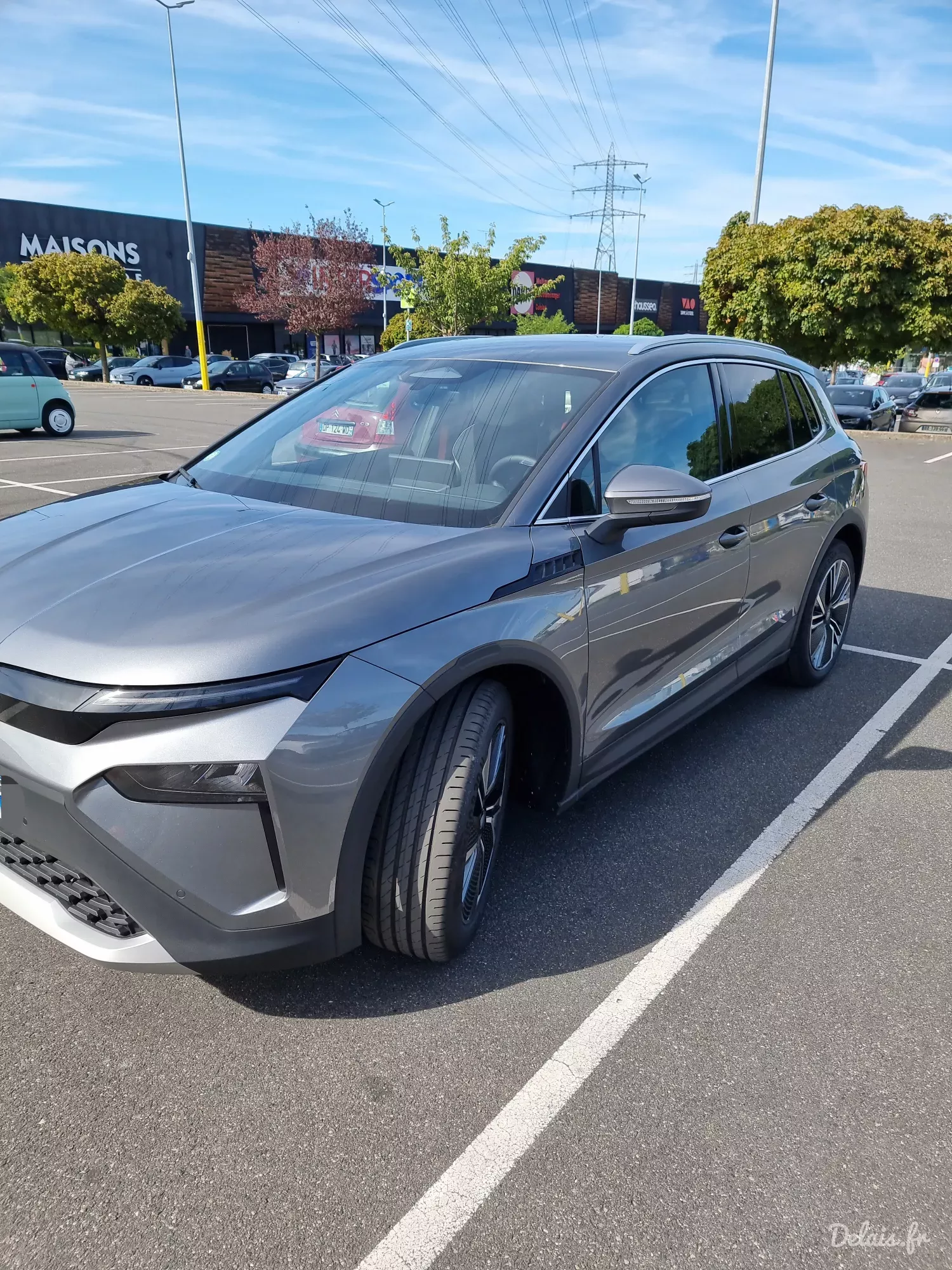 Škoda Elroq Gris Graphite Clever