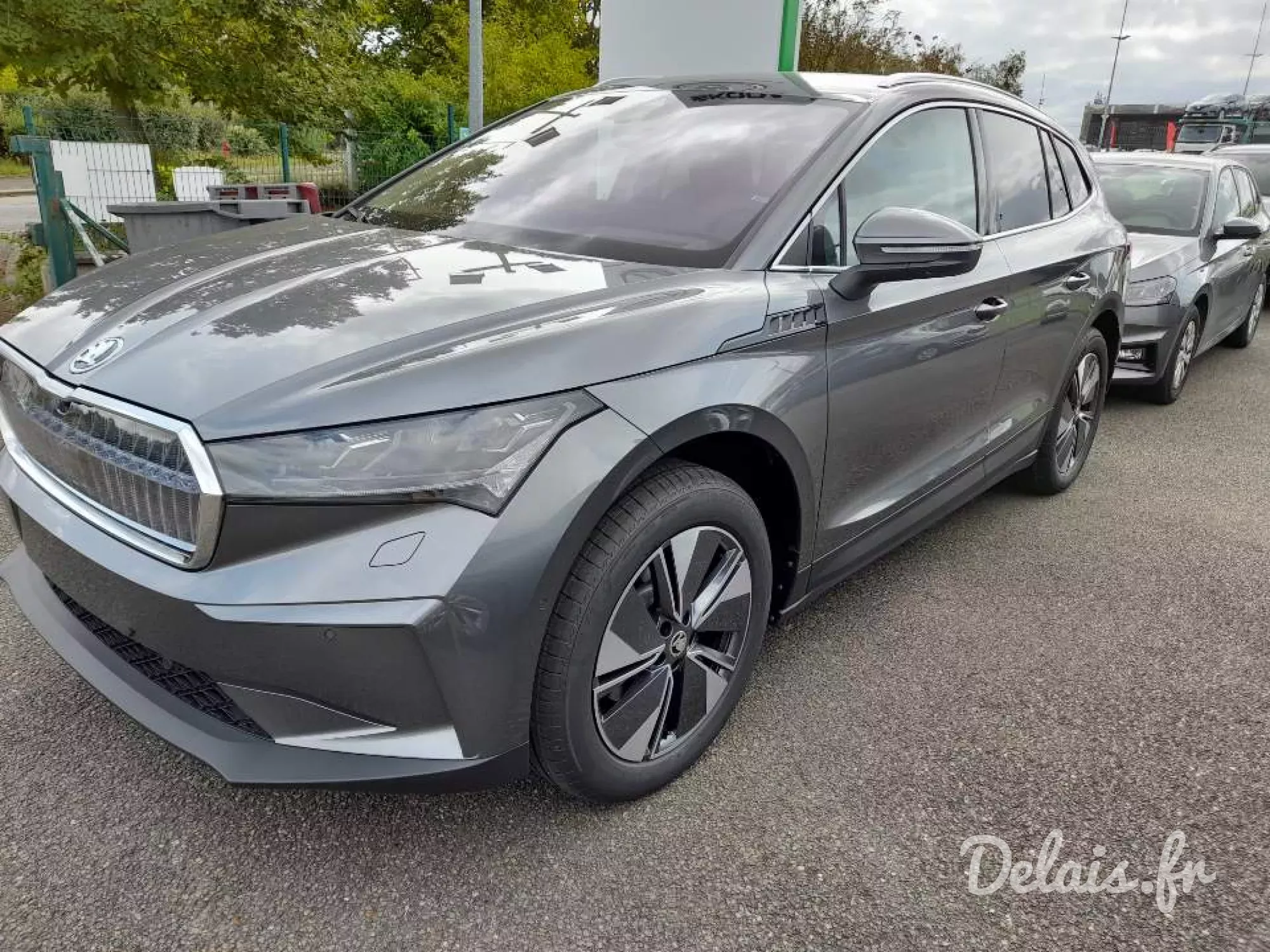 Škoda Enyaq Gris Graphite Version