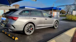 Škoda Octavia Gris Graphite RS de Flo