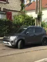 Suzuki Ignis Mineral Gray Pack de Luis