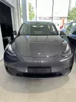 Tesla Model Y Gris Nuit Standard de Tchitchodlg