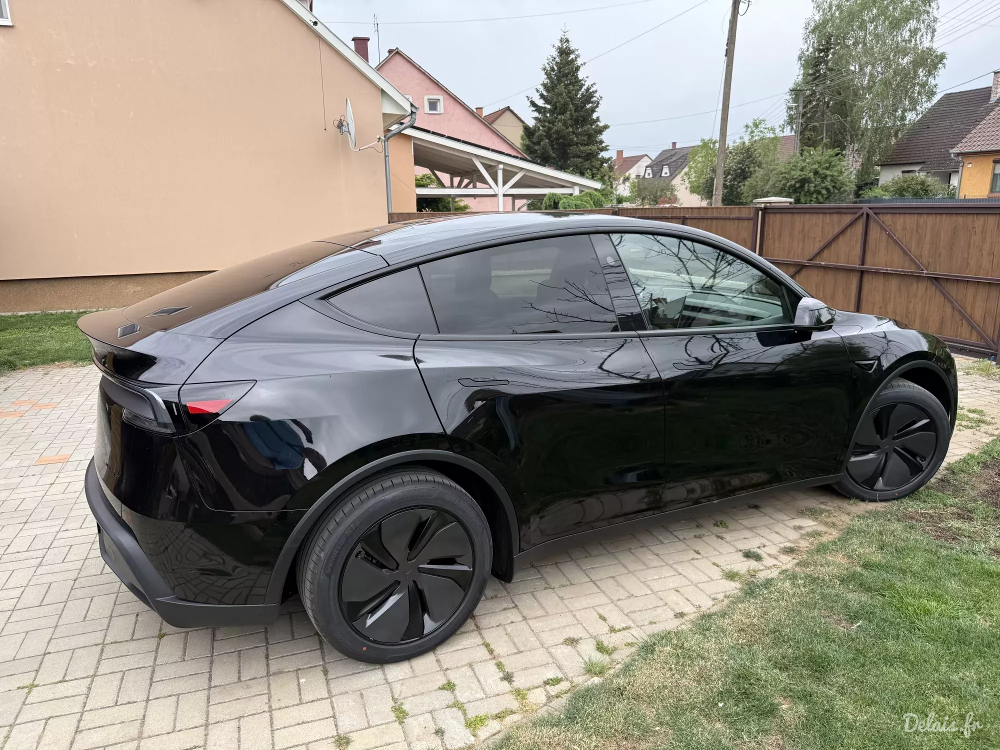 Tesla Model Y Noir Diamant Premium