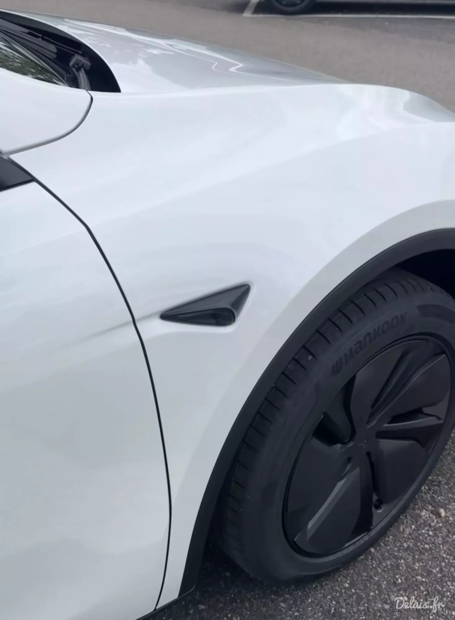 Tesla Model Y Blanc Nacré Premium