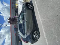 Toyota Aygo X Vert Cardamome Collection de Margo